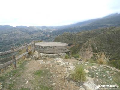 Valle del Genil:Naturaleza Sierra Nevada; rutas por la selva de irati ruta gredos escapada agosto se